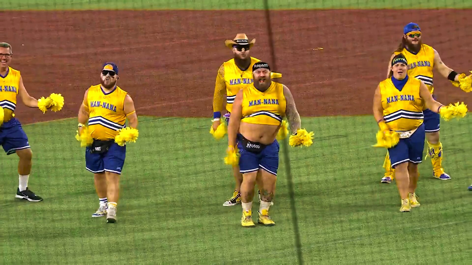 Forget the Cubs and Sox, Chicago’s gone bananas with a Savannah Bananas takeover6